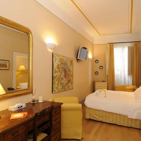 A Palazzo Busdraghi Residenza D'Epoca-3